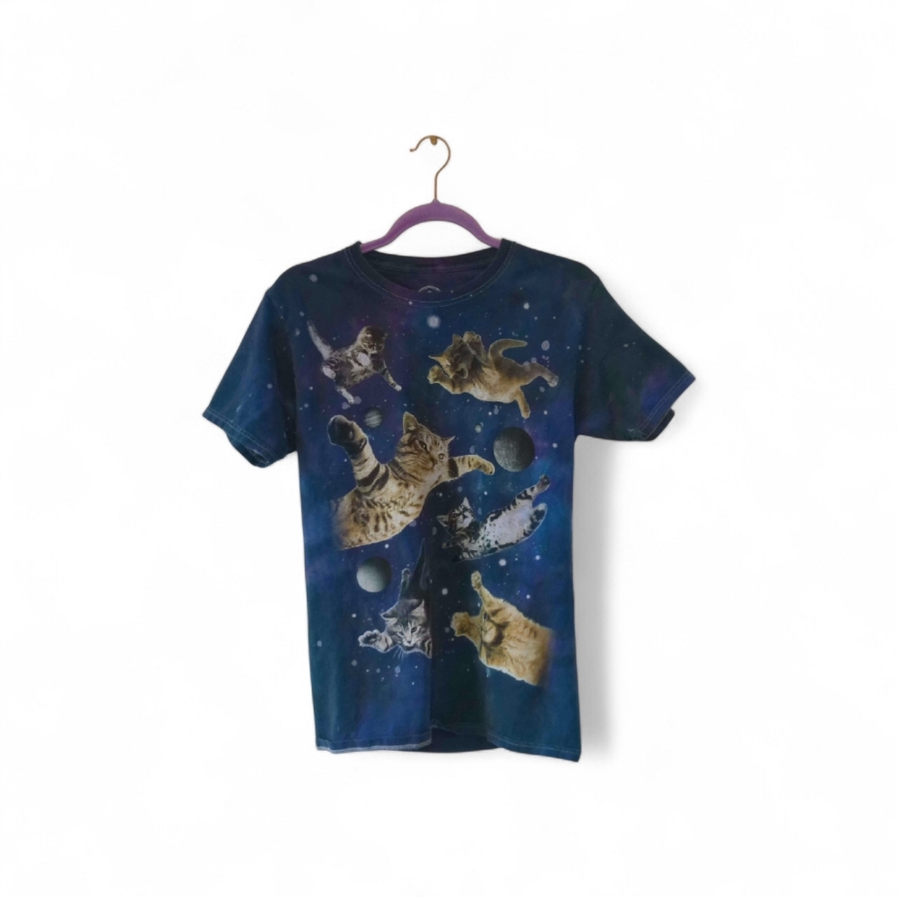 DOM CATS IN SPACE SHIRT